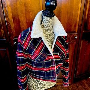 Levi’s teddy lined crop jacket